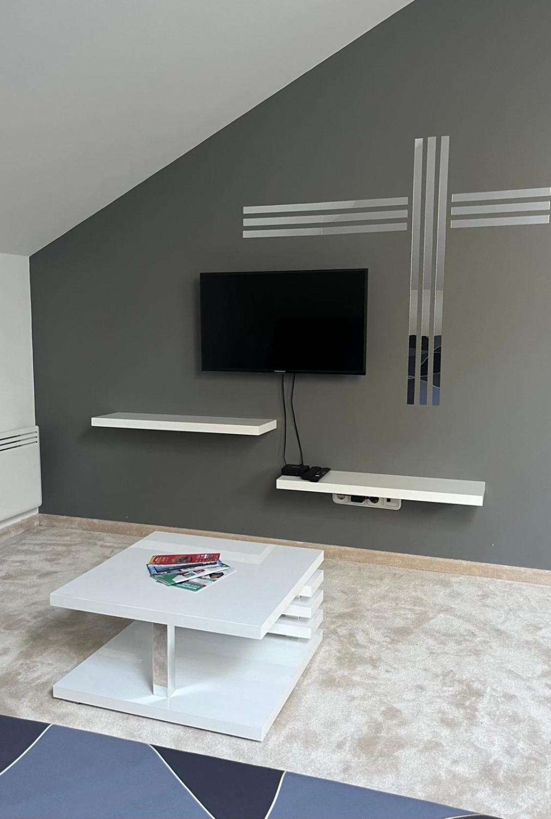 Chill Apartman بوداكالاز المظهر الخارجي الصورة